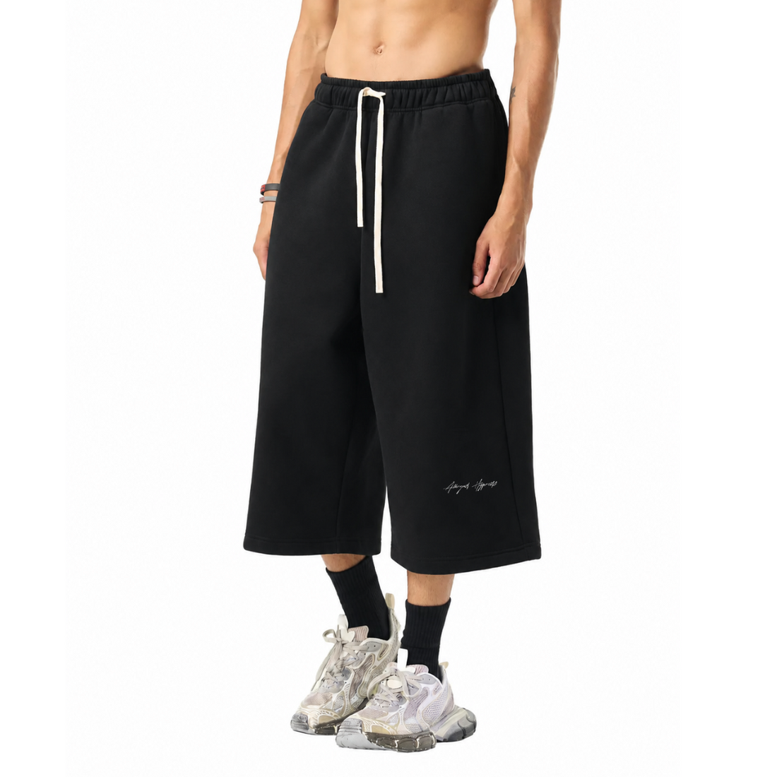 3 QUARTER SWEATPANTS