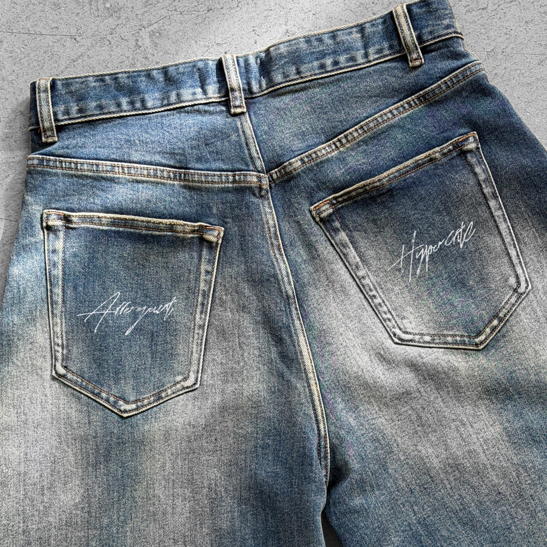 ARROGANT HYPOCRITE BAGGY JEANS